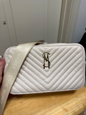 Steve Madden Cream Quilted Camera Crossbody with Logo Strap